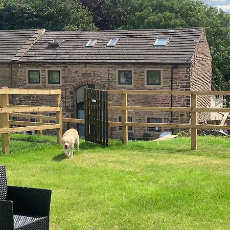 Unique Barn Conversion In Saddleworth